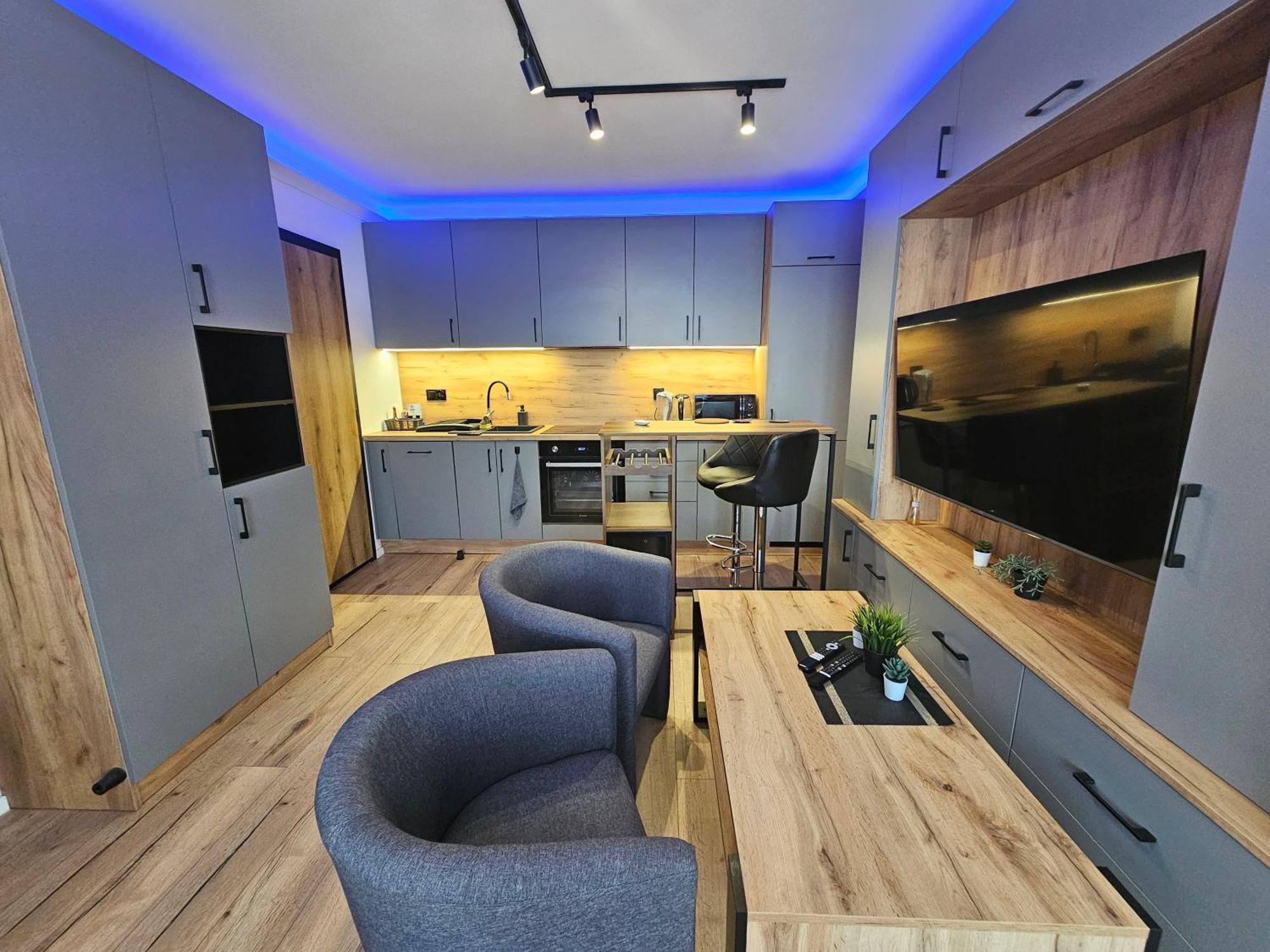 Handy Apartamenty - Mieszkania Na Doby W Centrum Rzeszowa Bagian luar foto